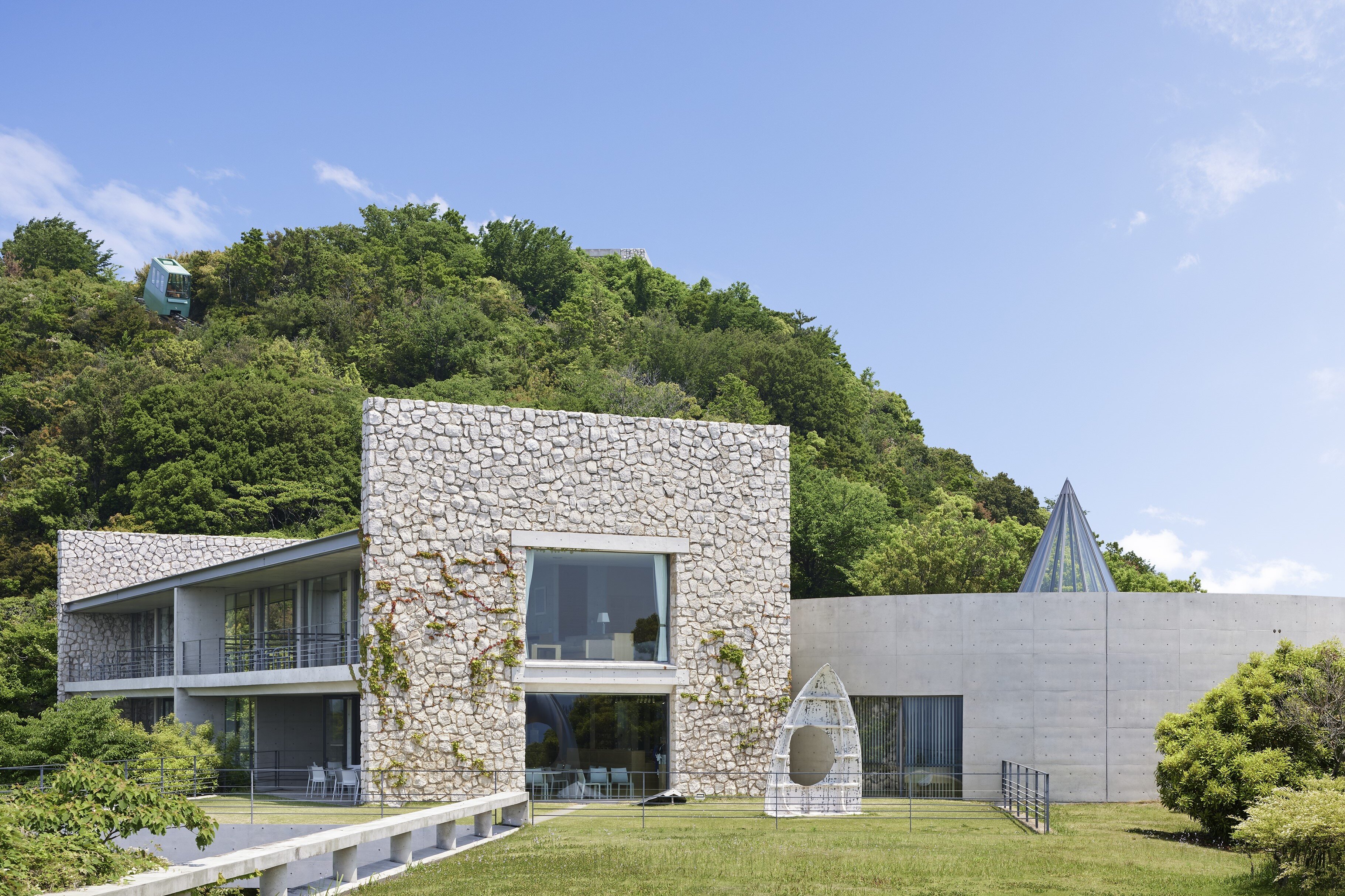 Benesse Art Site Naoshima Learning ＆ Practice ×
太刀川英輔氏「進化思考」プログラム