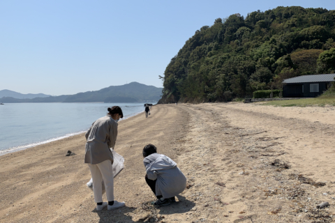 アート施設休館中の清掃活動