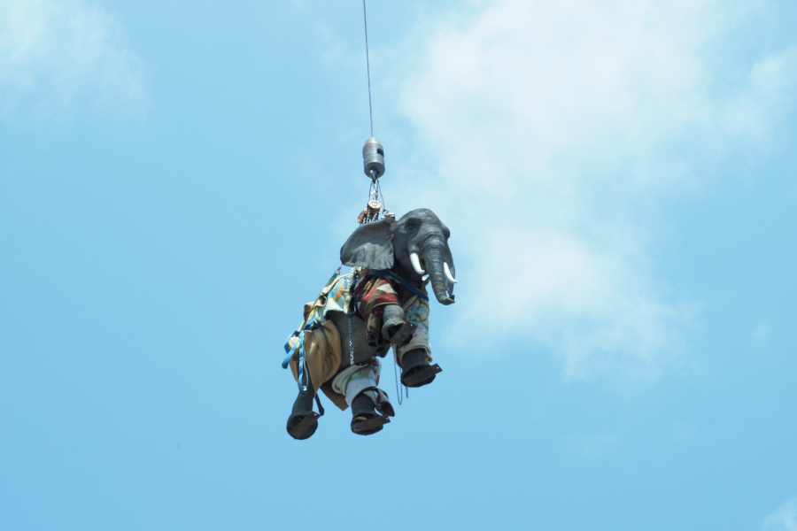 直島の空を象が飛んだ日――大竹伸朗 直島銭湯「I♥湯」